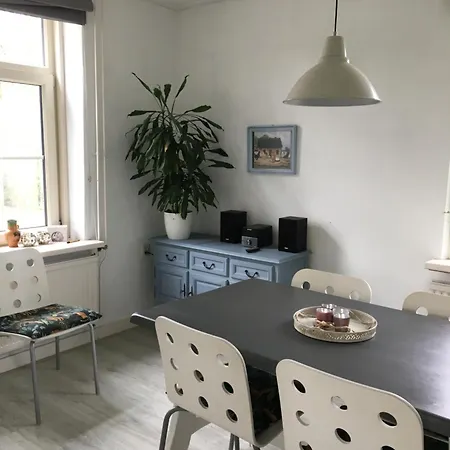 Welkom Op De Mildert Holiday home Nederweert